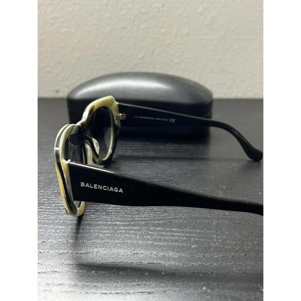 BALENCIAGA Gradient Printed Cat-eye Sunglasses - Picture 4 of 9